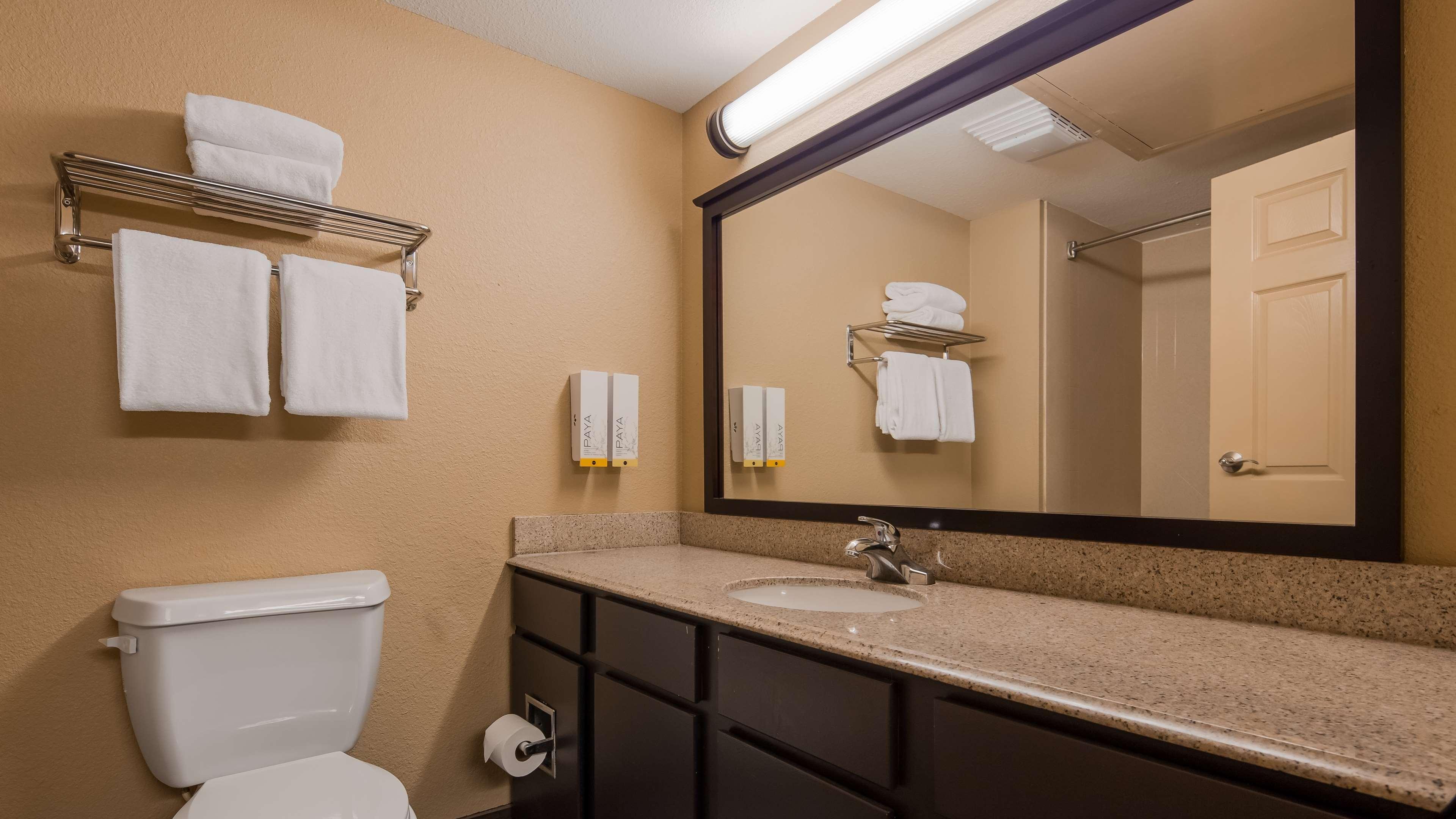 Best Western Of Alexandria Inn & Suites & Conference Center Ngoại thất bức ảnh