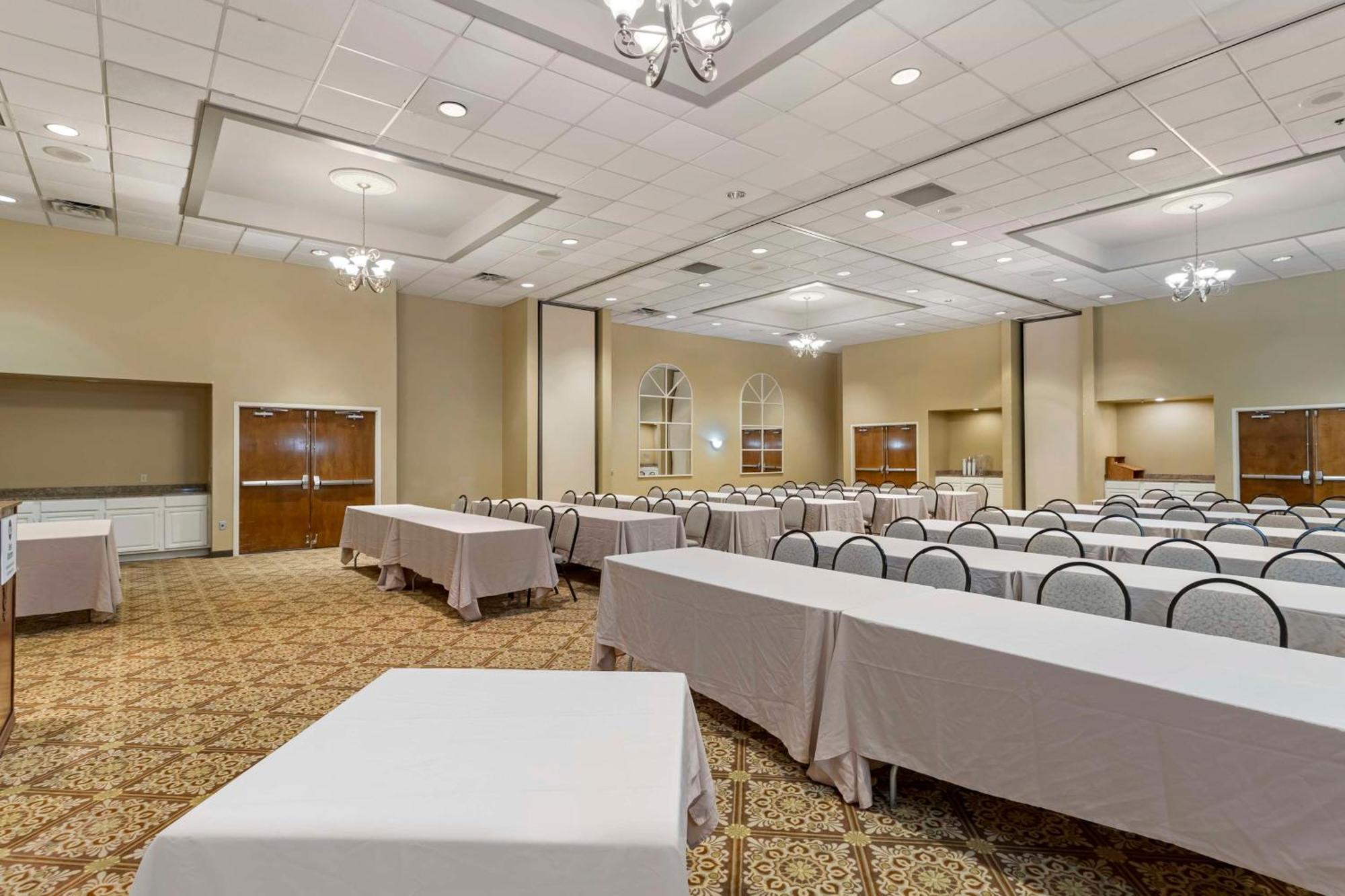 Best Western Of Alexandria Inn & Suites & Conference Center Ngoại thất bức ảnh