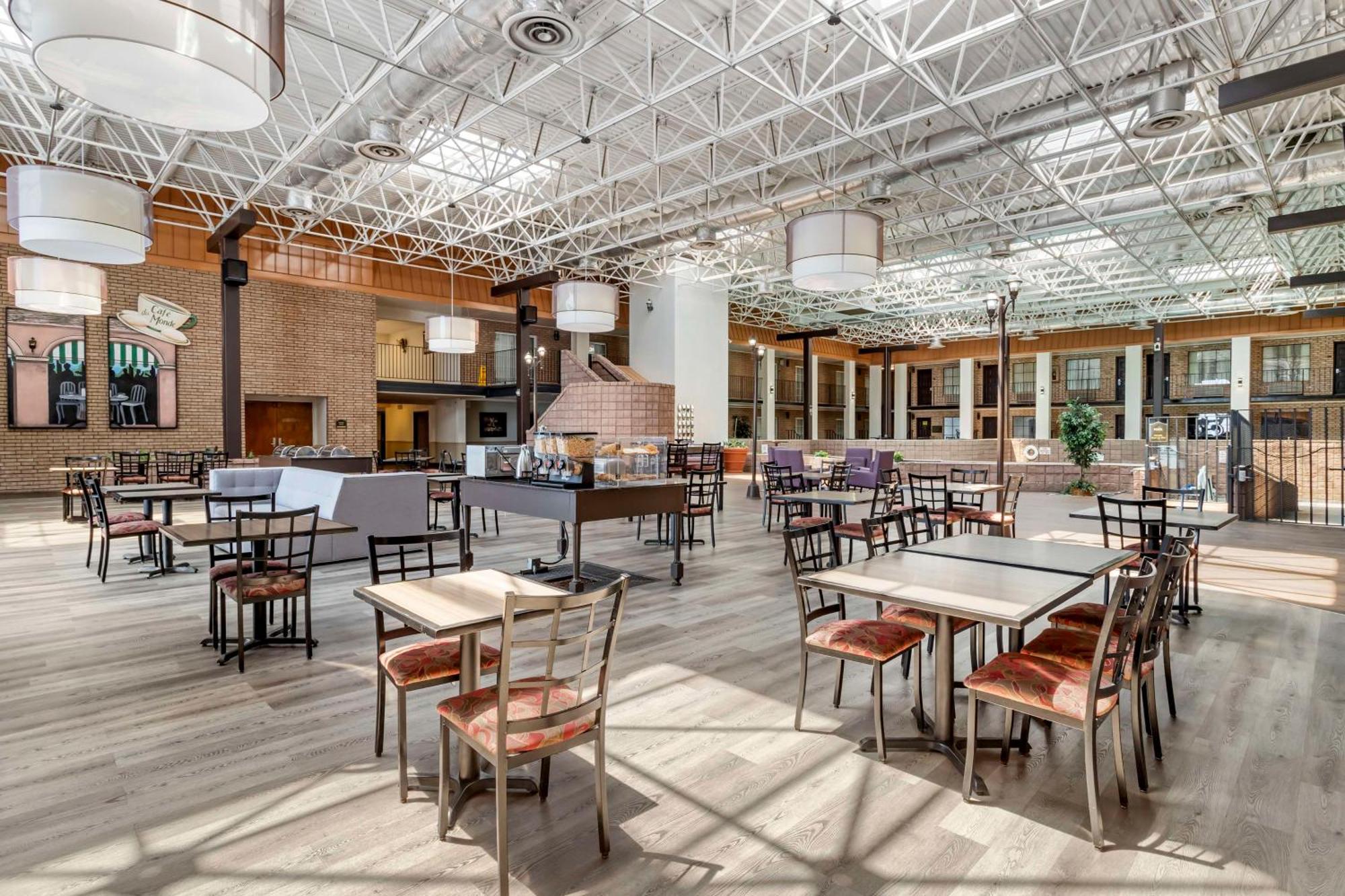 Best Western Of Alexandria Inn & Suites & Conference Center Ngoại thất bức ảnh
