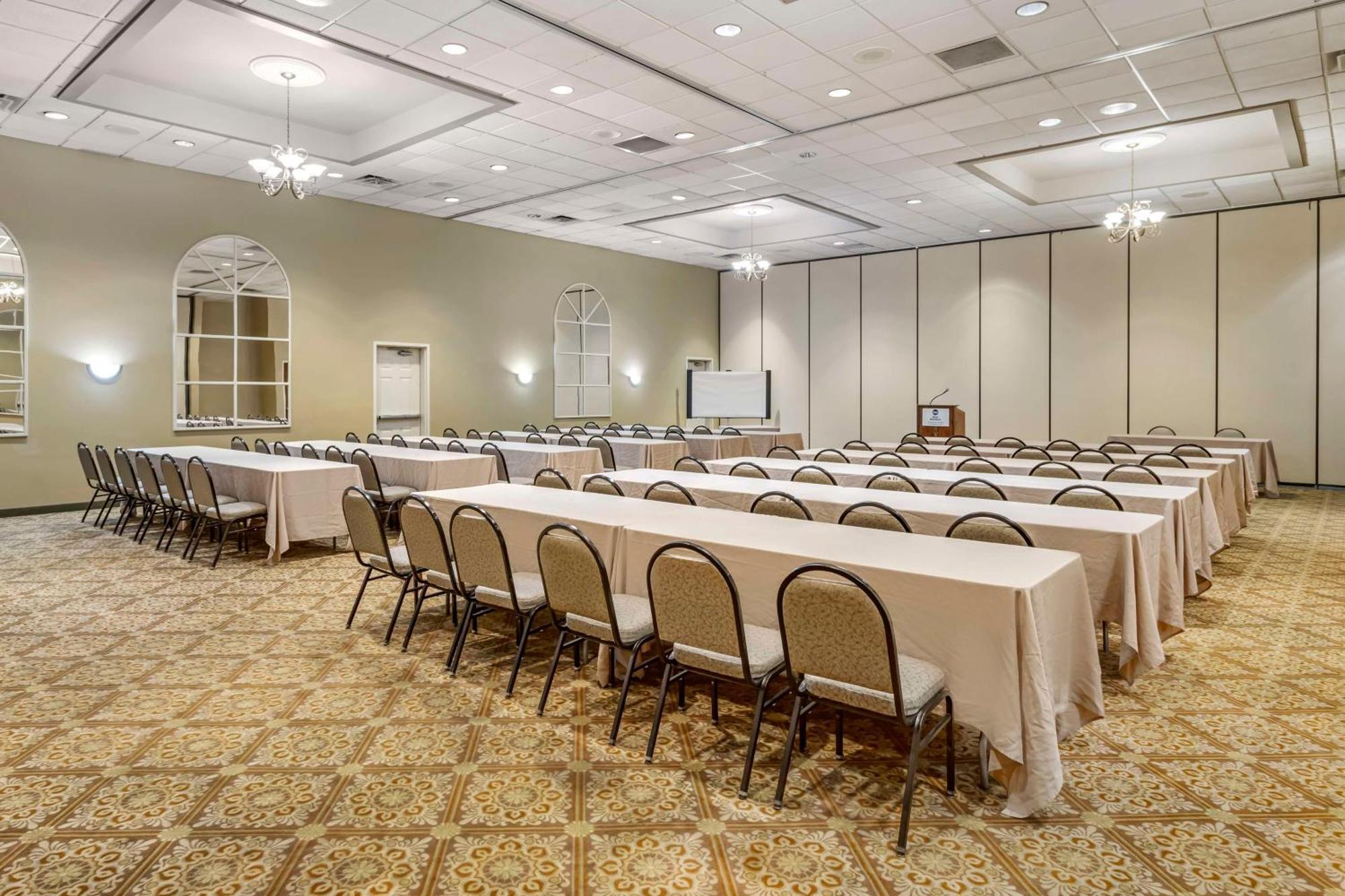 Best Western Of Alexandria Inn & Suites & Conference Center Ngoại thất bức ảnh