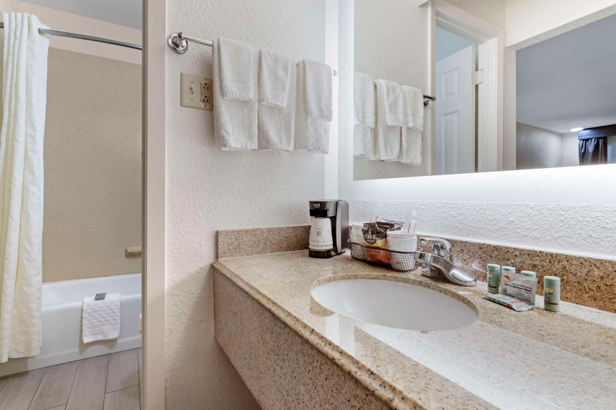 Best Western Of Alexandria Inn & Suites & Conference Center Ngoại thất bức ảnh